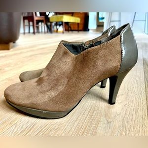 Bandolino Gray Booties with zip and high heel